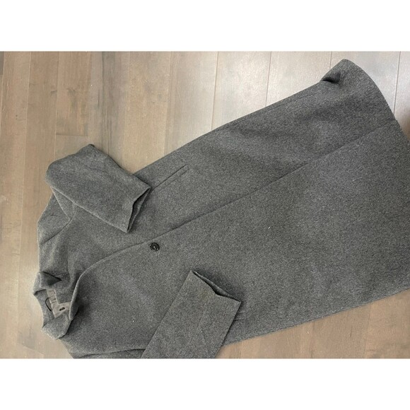 Quince Italian Wool Classic Single-Breasted Coat - Picture 4 of 4